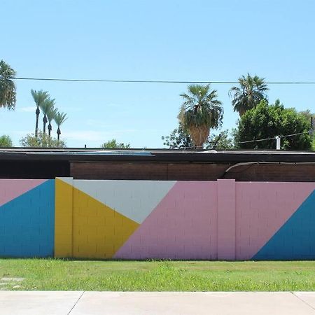 Newly Remodeled Midcentury Pink Flamingo Casa Villa Phoenix Exterior foto
